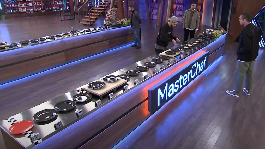 MasterChef: Γρηγόρης εναντίον Στέφανου – Ποιος νίκησε στη δοκιμασία με τα αυγά – ΒΙΝΤΕΟ