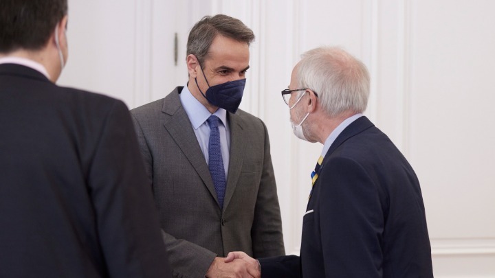 Μητσοτάκης σε Χόγιερ: Ευρωπαϊκή στήριξη για αποσύνδεση των τιμών φυσικού αερίου και ηλεκτρικής ενέργειας