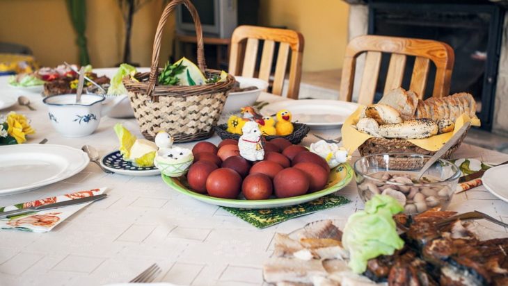 πασχαλινό τραπέζι