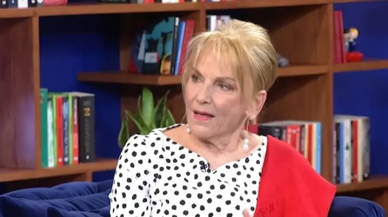 Φωτεινή-Πιπιλή