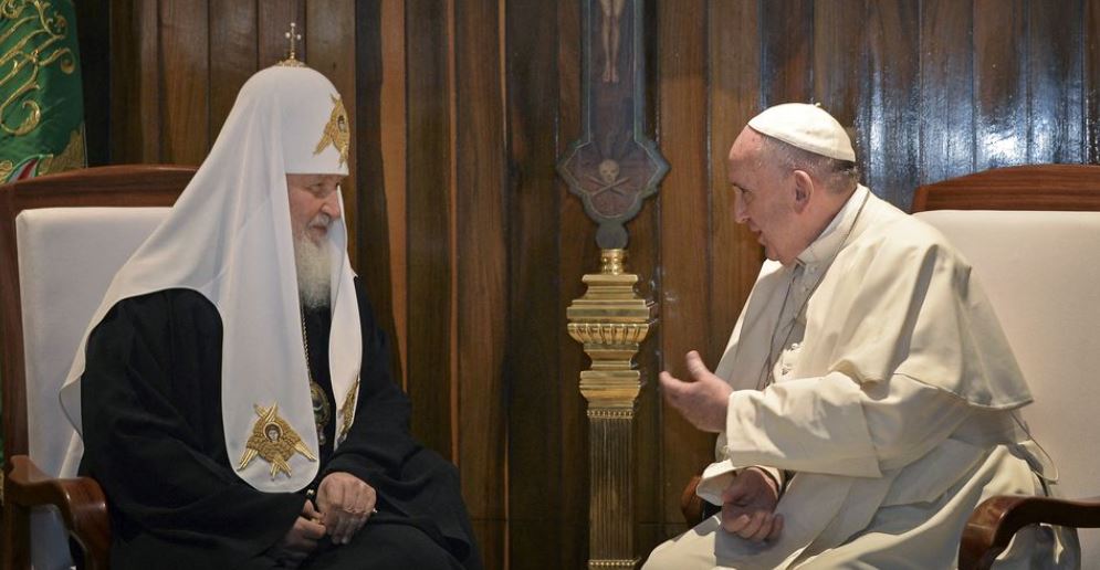 Ακυρώθηκε η συνάντηση του Πάπα με τον πατριάρχη Κύριλλο