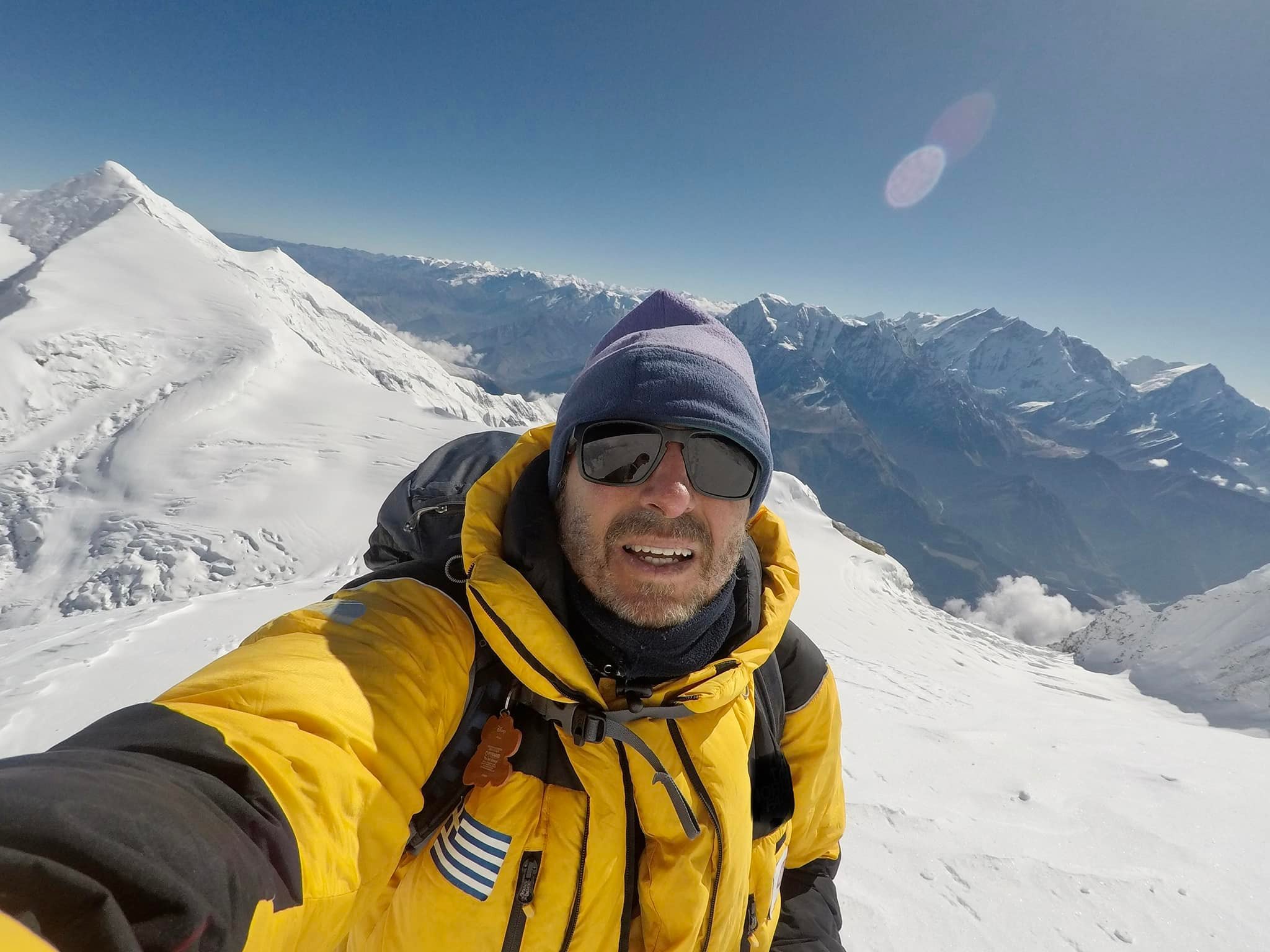 Αντώνης Συκάρης: Ραγίζει καρδιές ο γιος του ορειβάτη – “Πιστεύω ότι σε λίγα λεπτά θα εμφανιστεί κι όλο αυτό είναι αστείο”