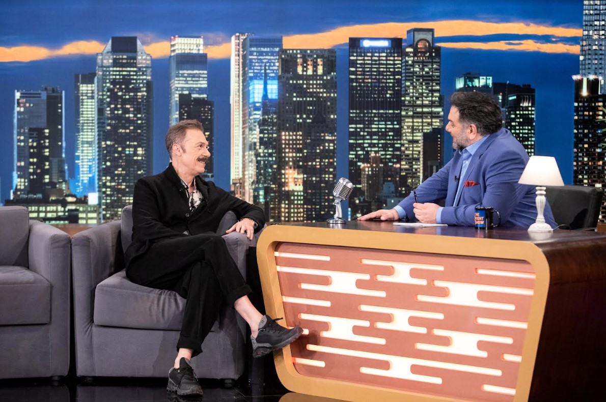 «The 2Night Show»: Ο Γρηγόρης Αρναούτογλου υποδέχεται απόψε τον Λάζαρο Γεωργακόπουλο