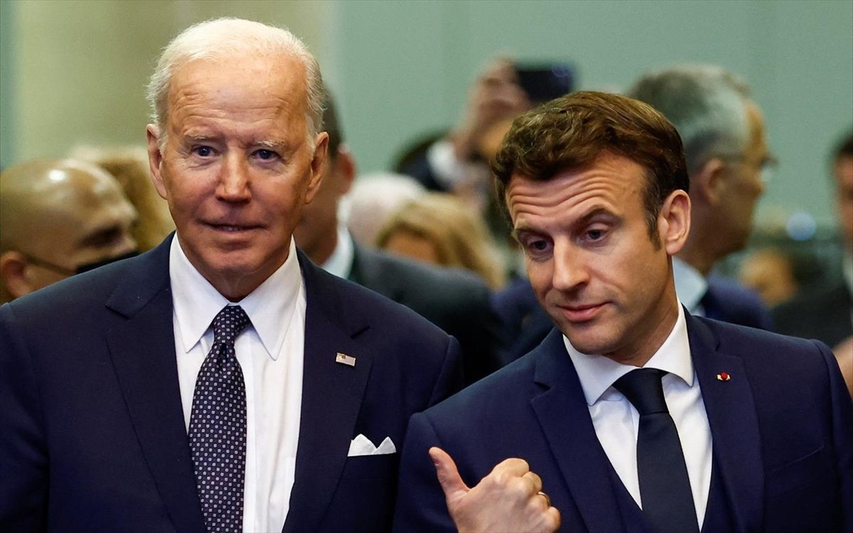 Γαλλικές εκλογές: Ο Τζο Μπάιντεν συνεχάρη τον Εμανουέλ Μακρόν – Θα συνεργαστούν για να «υπερασπίσουν τη δημοκρατία»