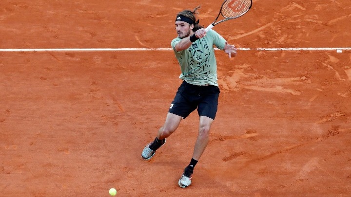 Στέφανος Τσιτσιπάς: Προκρίθηκε στους «8» του Όπεν της Βαρκελώνης