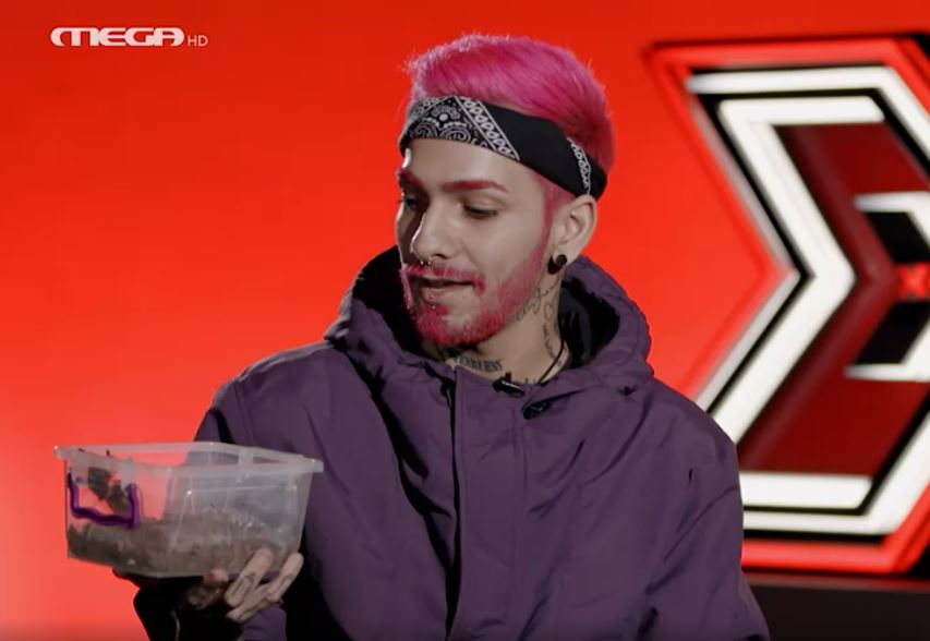 X-Factor: Διαγωνιζόμενος πήγε στις audition με μια… ταραντούλα – ΒΙΝΤΕΟ