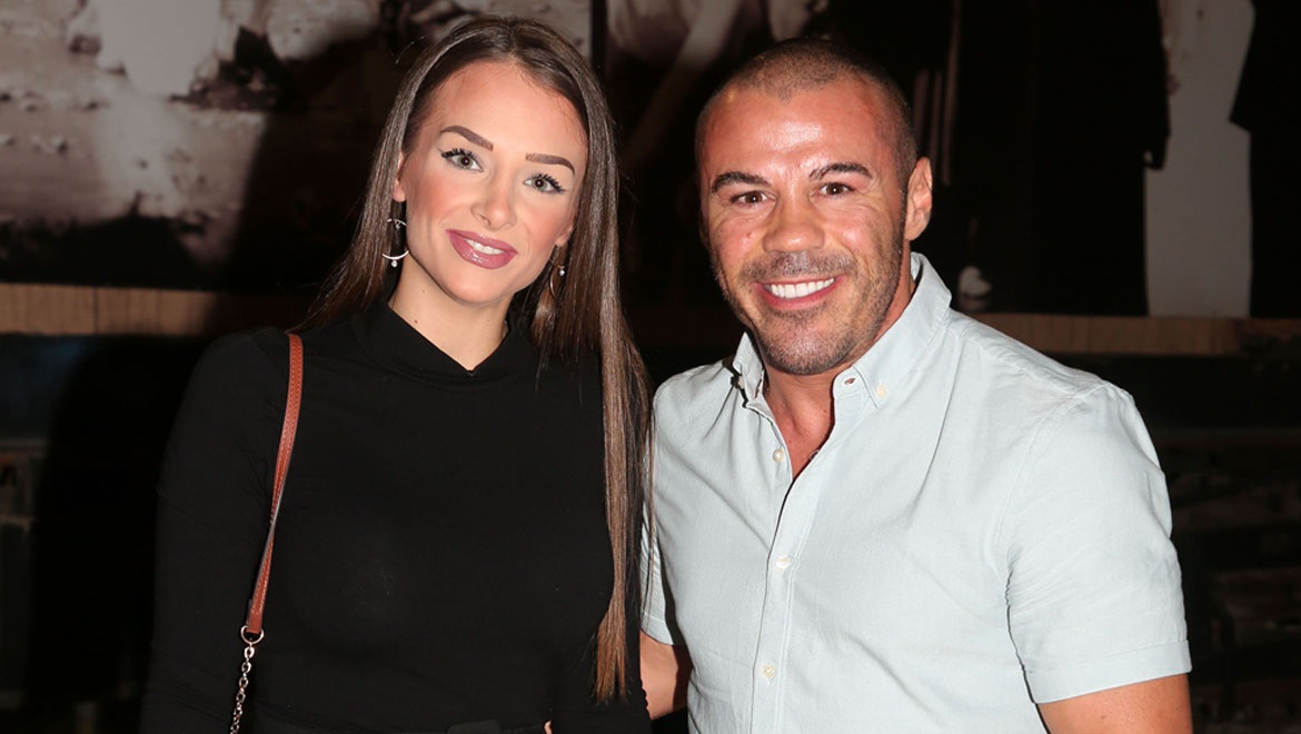 Μπαμπάς θα γίνει ο Μιχάλης Ζαμπίδης – Η σύντροφός του είναι έγκυος σε δίδυμα