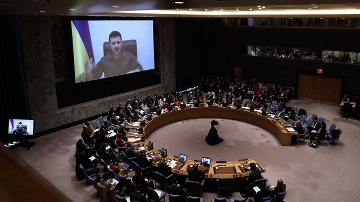 Βολοντίμιρ Ζελένσκι: Να δράσει αμέσως ο ΟΗΕ απέναντι στα εγκλήματα πολέμου