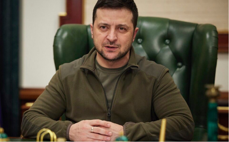 Ζελένσκι: Συγχαρητήρια στον Μακρόν για την εκλογή του – «Μαζί θα προχωρήσουμε προς νέες κοινές νίκες»