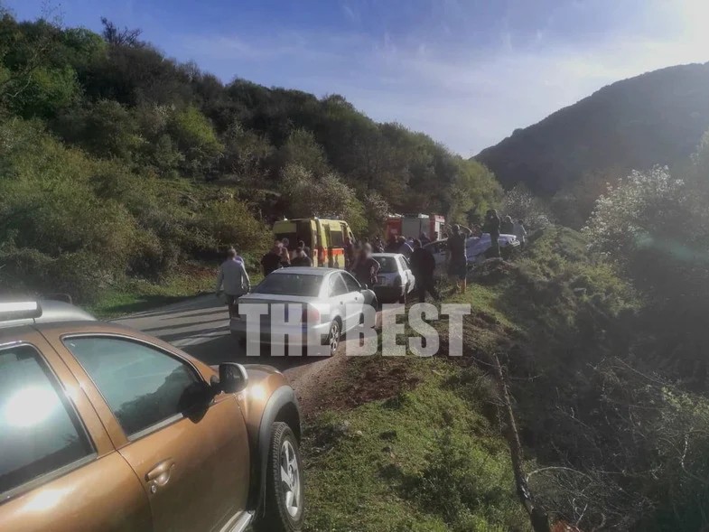 Καλάβρυτα: Σοβαρό τροχαίο με δύο τραυματίες – Ανετράπη το όχημα