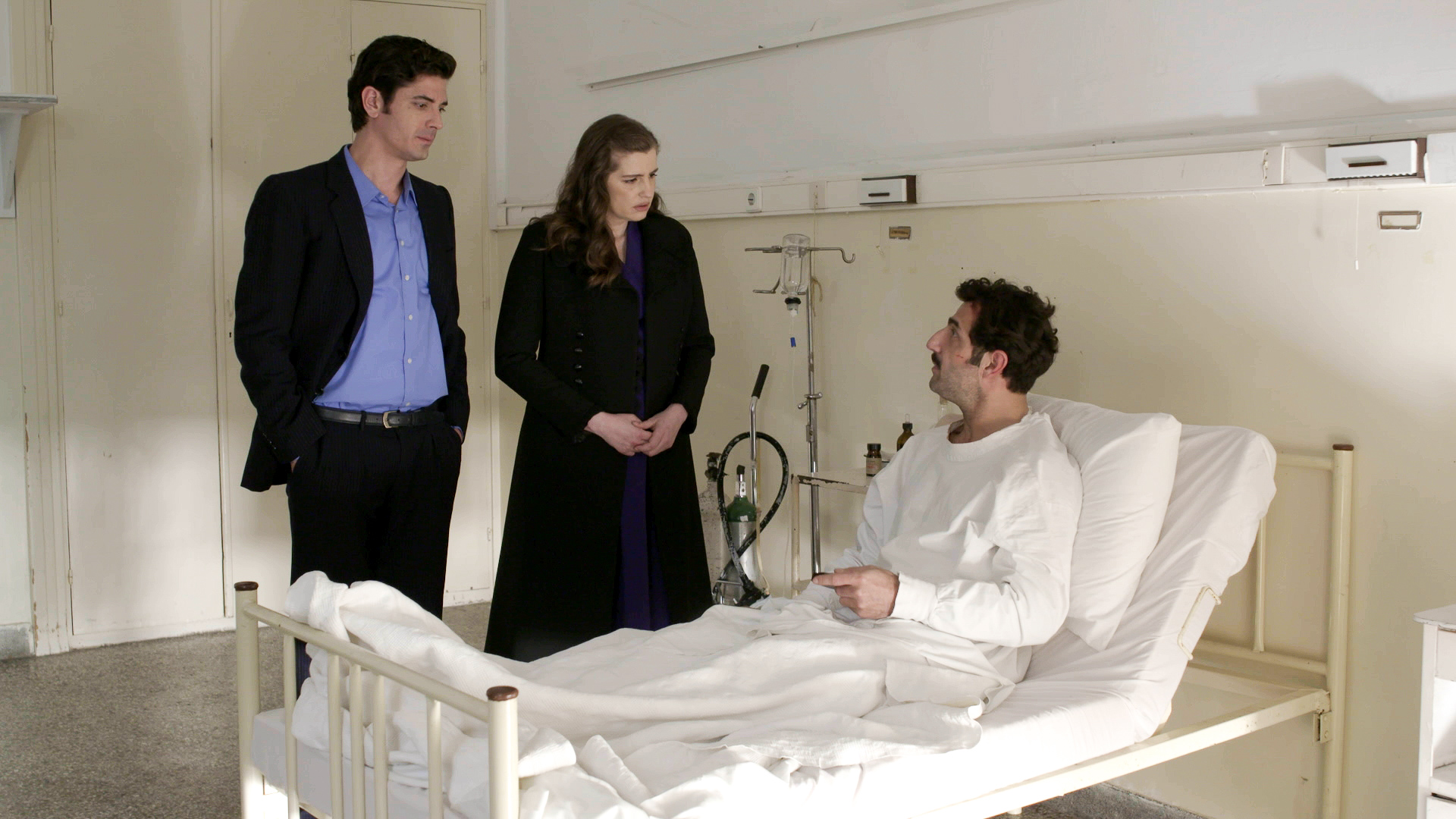 Άγριες Μέλισσες: Τα νέα επεισόδια κρύβουν μυστικά και ανατροπές