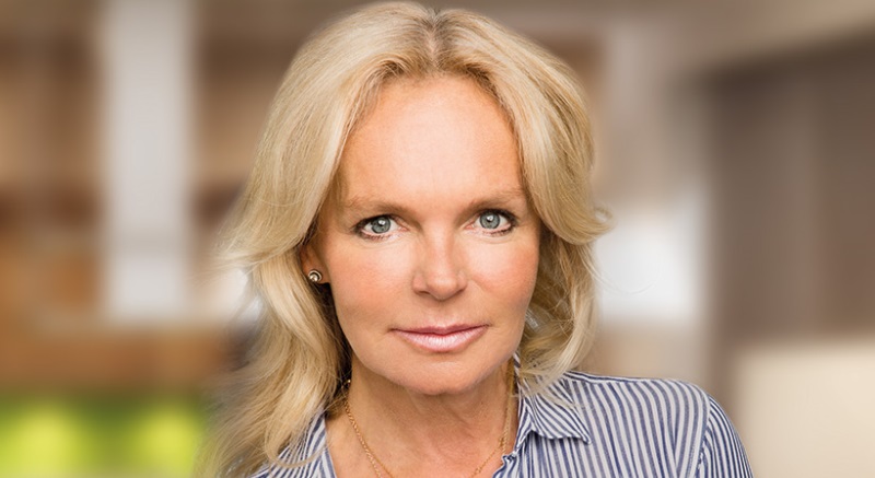 Lucinda Riley: Νέα τραγωδία για την οικογένεια της πασίγνωστης συγγραφέως, έναν χρόνο μετά τον θάνατό της