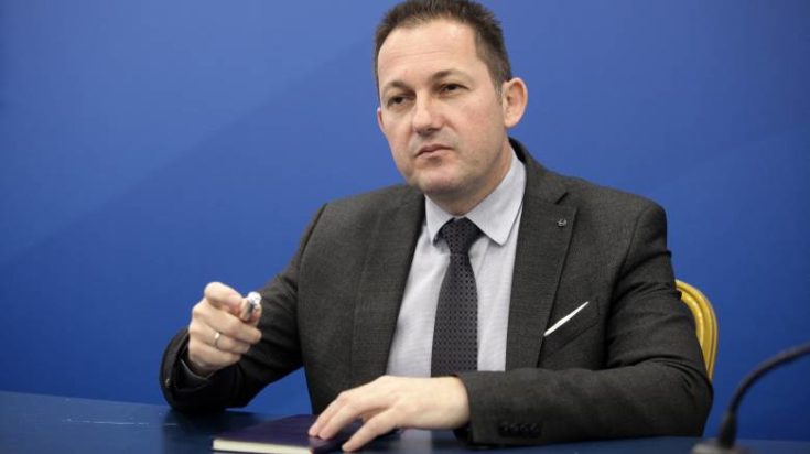 Στέλιος Πέτσας