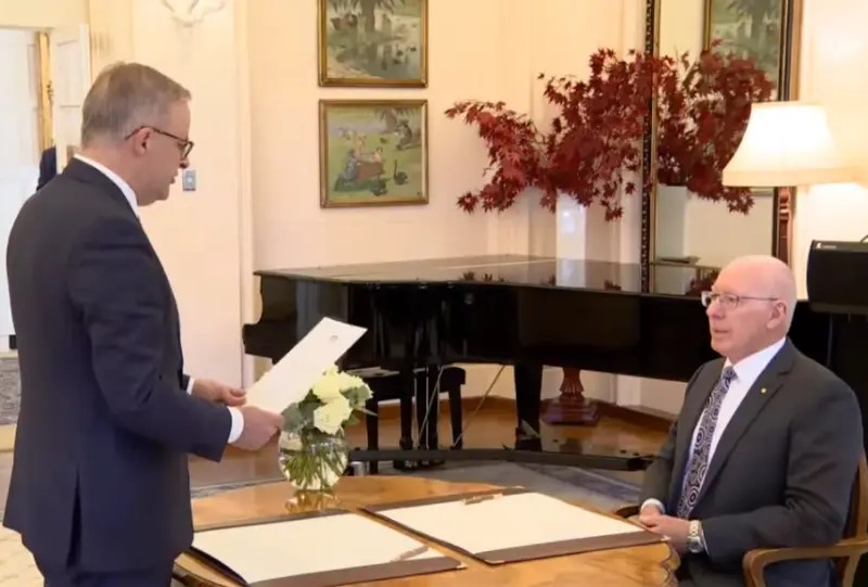 Αυστραλία: Ο Άντονι Αλμπανέζι ορκίστηκε πρωθυπουργός