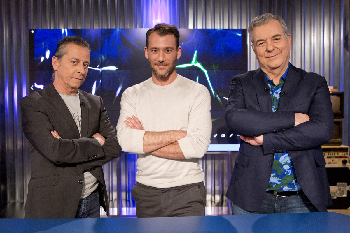 Αντίνοος Αλμπάνης: Η δουλειά που έχασε λόγω του καρκίνου και τα “κανόνια” των 40.000 ευρώ