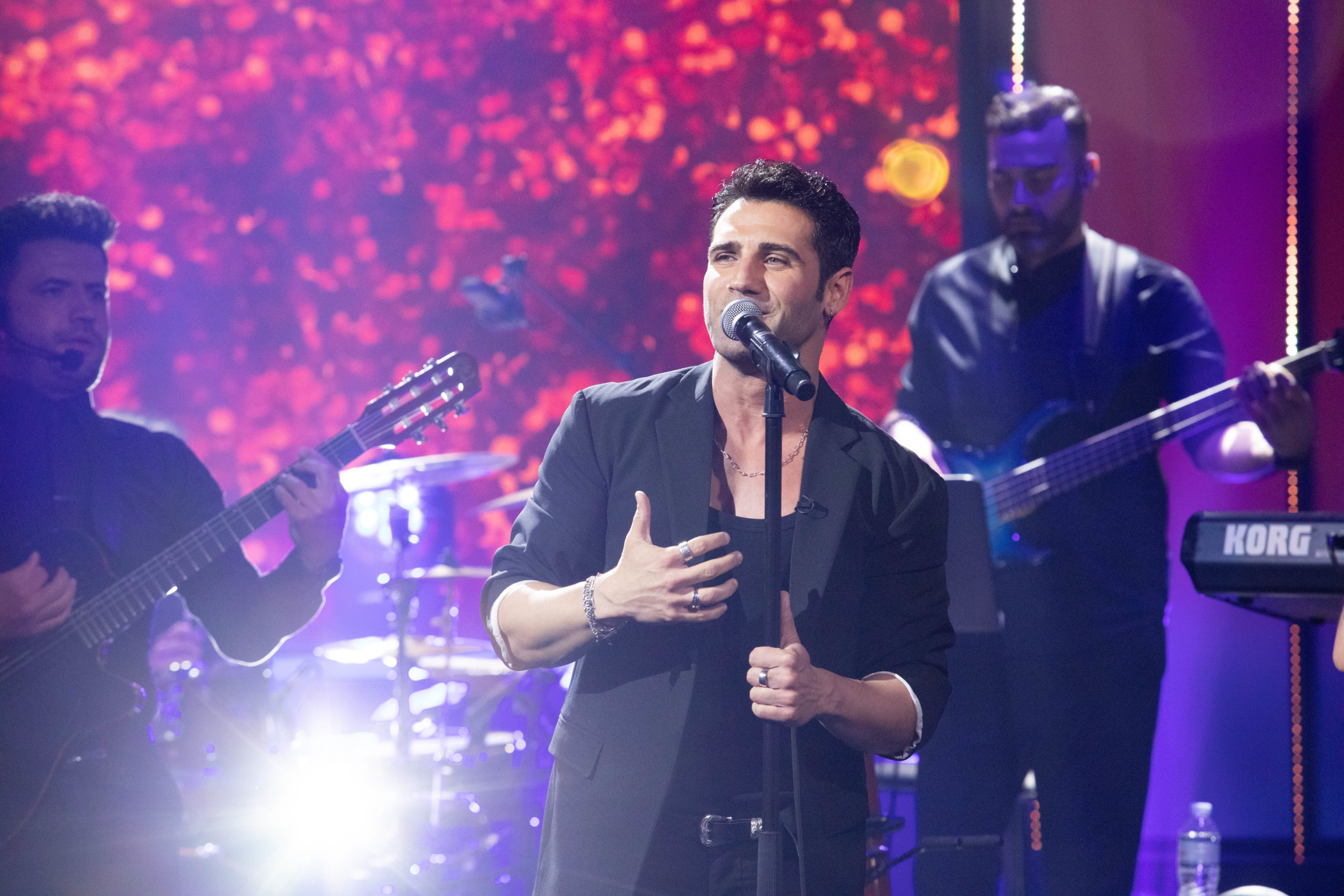 Chart Show: Η ιστορία πίσω από το τραγούδι «Κοριτσάκι μου»