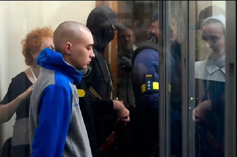 Πόλεμος στην Ουκρανία: Ξεκίνησε η δίκη για εγκλήματα πολέμου του πρώτου Ρώσου στρατιώτη