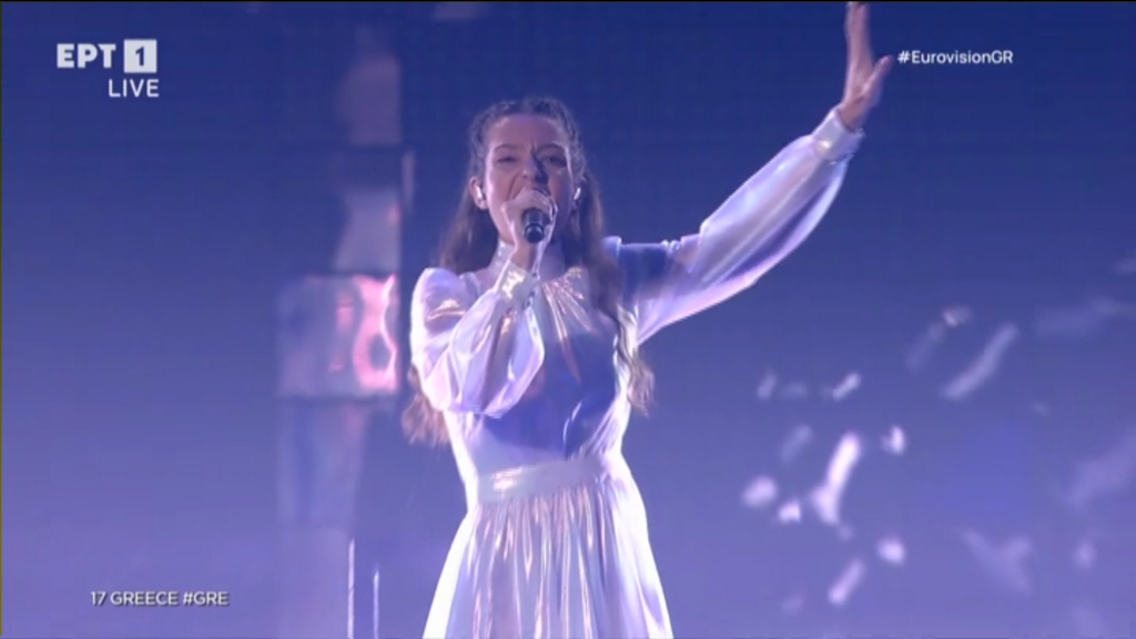 Eurovision 2022: Μαγική εμφάνιση από την Αμάντα με το «Die Together» στον τελικό – ΒΙΝΤΕΟ