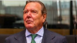 πρώην καγκελάριος