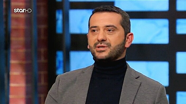Λεωνίδας Κουτσόπουλος: Αποθέωση στο Twitter για το “πετσόκομα” στον Μπόμπαινα