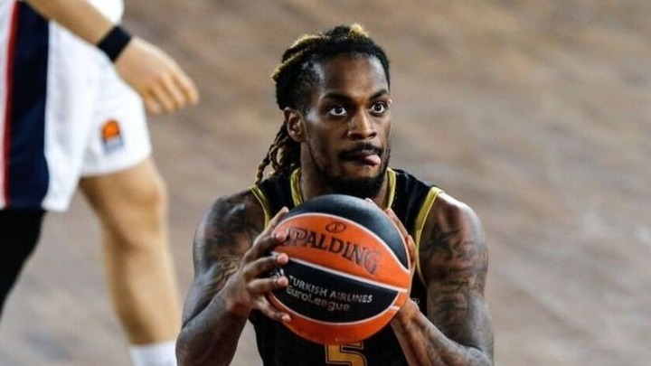 Παναθηναϊκός: Προβάρει τα «πράσινα» ο Πάρις Λι – ΒΙΝΤΕΟ