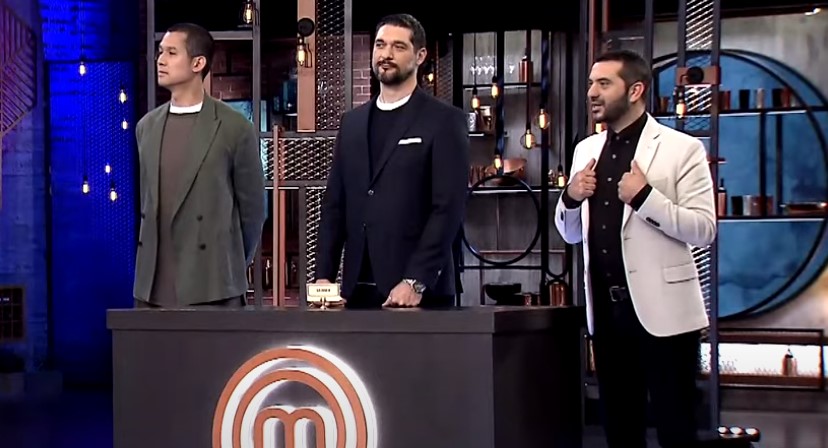Ανατροπή απόψε στο MasterChef – Οι κριτές μοιράζουν έπαθλα αξίας 10.000 ευρώ