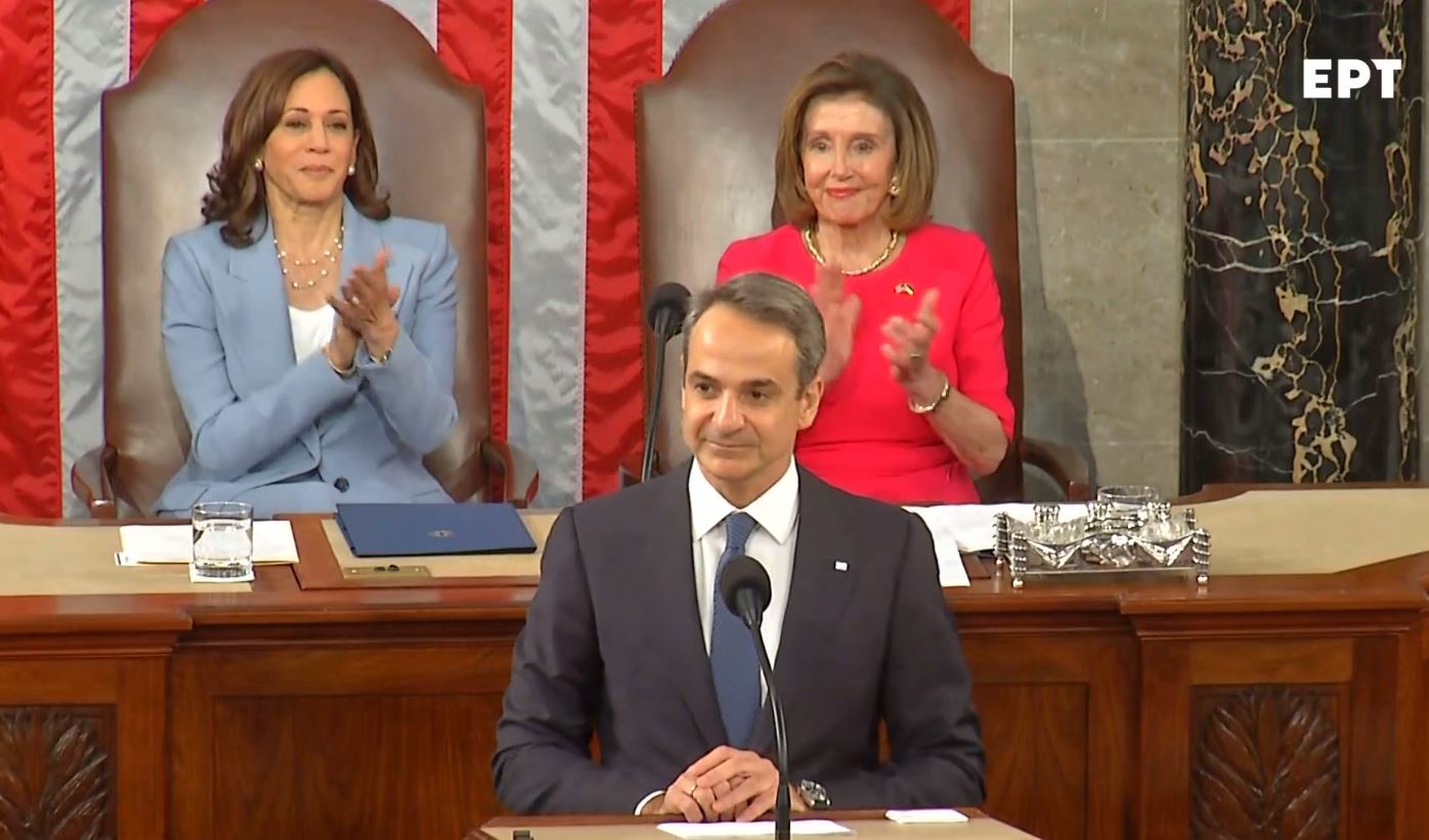 LIVE: Η ομιλία του Κυριάκου Μητσοτάκη στο Κογκρέσο