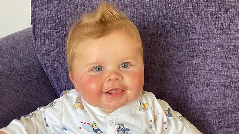 Βρετανία: Ένοχη η ανάδοχη μητέρα για τη δολοφονία του ενός έτους μωρού της -Το σκότωσε γιατί δεν άντεχε το κλάμα του