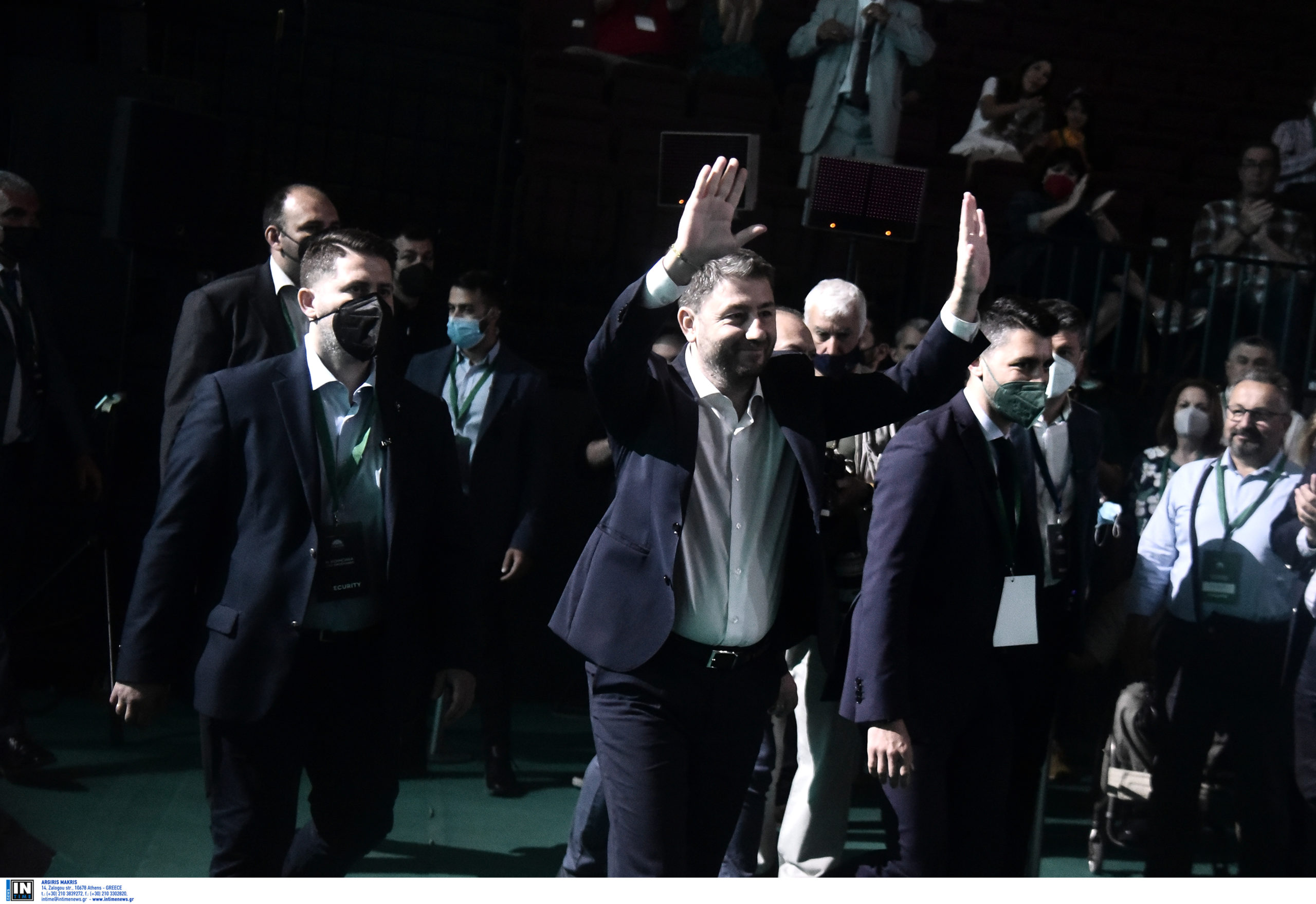 Νίκος Ανδρουλάκης: “Οι ελπίδες και οι αγωνίες σας να γίνουν κοινωνικός αγώνας για τη νικηφόρα αλλαγή σελίδας”