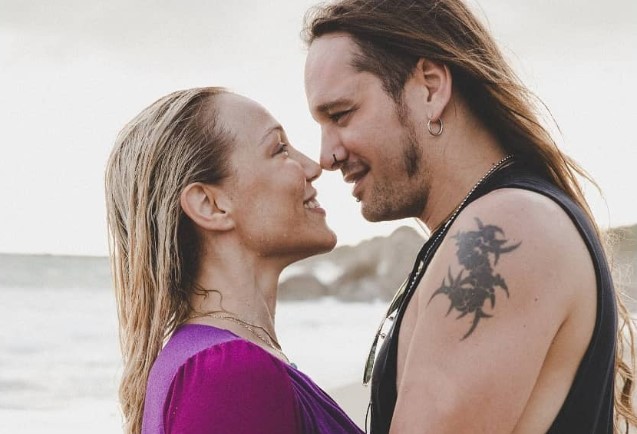 Πηνελόπη Αναστασοπούλου: Η τρυφερή ερωτική εξομολόγηση στον σύζυγό της για τα γενέθλιά του