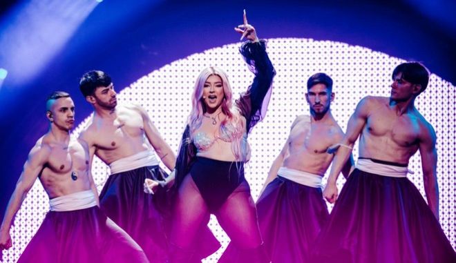Eurovision 2022: Η προκλητική εμφάνιση της Αλβανίας – Έμεινε εκτός τελικού