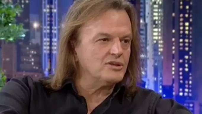 Γιώργος Σαρρής: Αυτός είναι ο λόγος που διαλύθηκε το συγκρότημα Ζιγκ Ζαγκ – ΒΙΝΤΕΟ