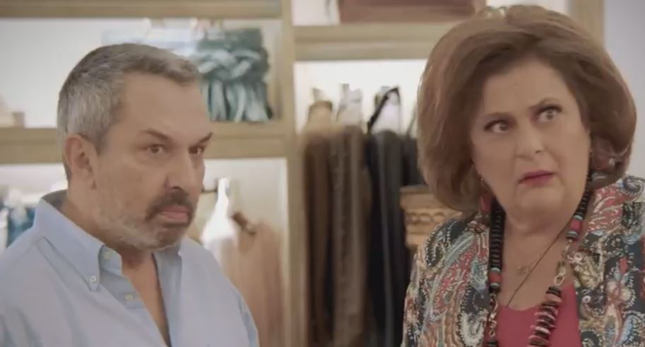 Συμπέθεροι απ’ τα Τίρανα: Μαλλιά κουβάρια στο Κουδουνάρι