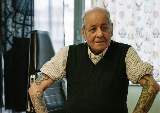 Πέθανε ο Τζίμης – Ήταν ο πρώτος tattoo artist της χώρας