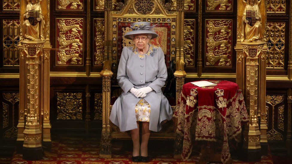 Βασίλισσα Ελισάβετ: Απούσα από την έναρξη των εργασιών του Κοινοβουλίου – Για πρώτη φορά μέσα σε 59 χρόνια
