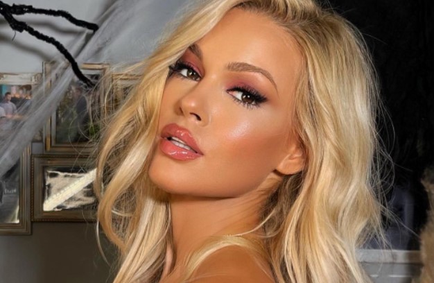 Βίκυ Κάβουρα: Αποκάλυψε γιατί έκανε μόνη της Πάσχα