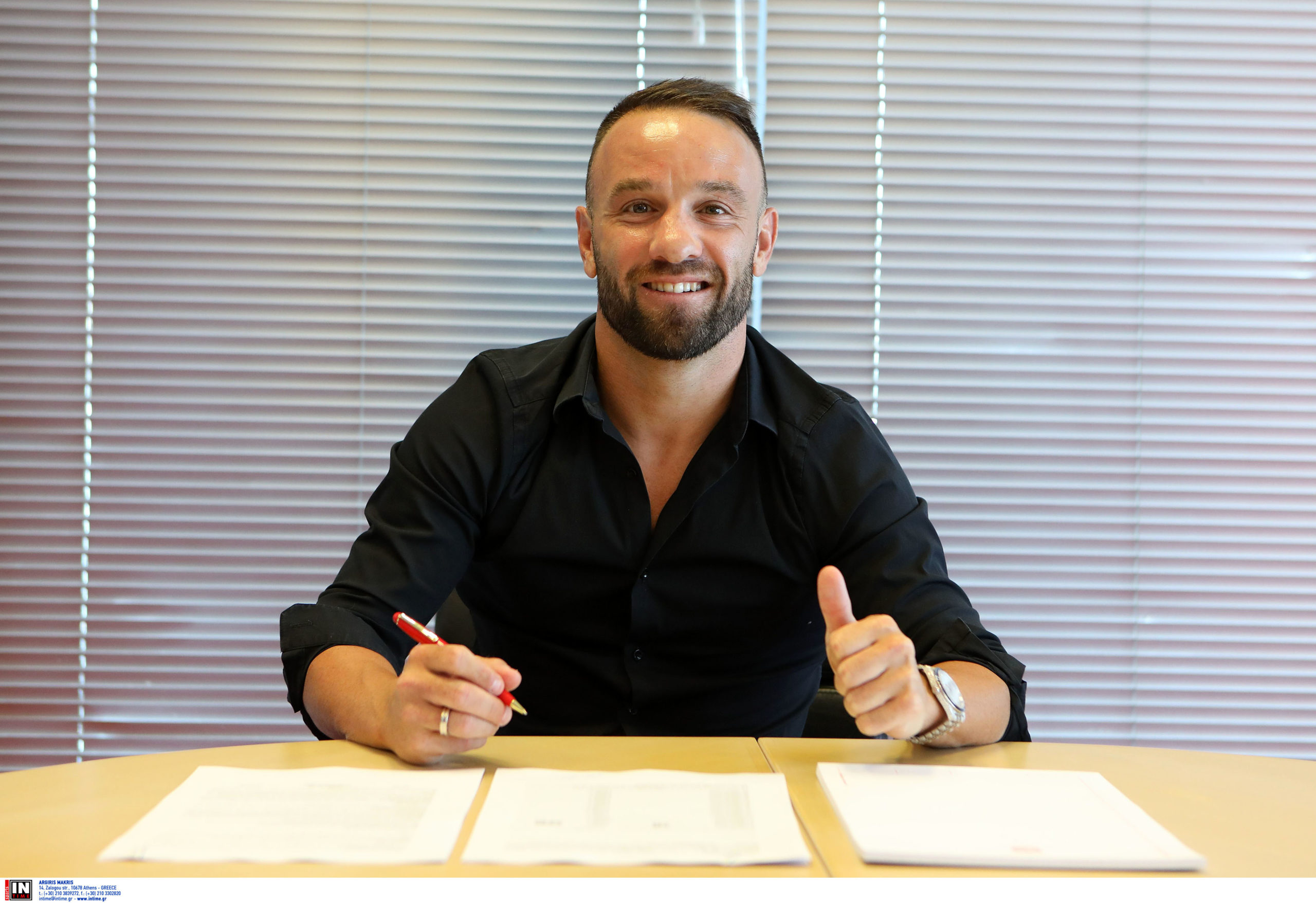 Ολυμπιακός: Ανανέωσε και ο Βαλμπουενά