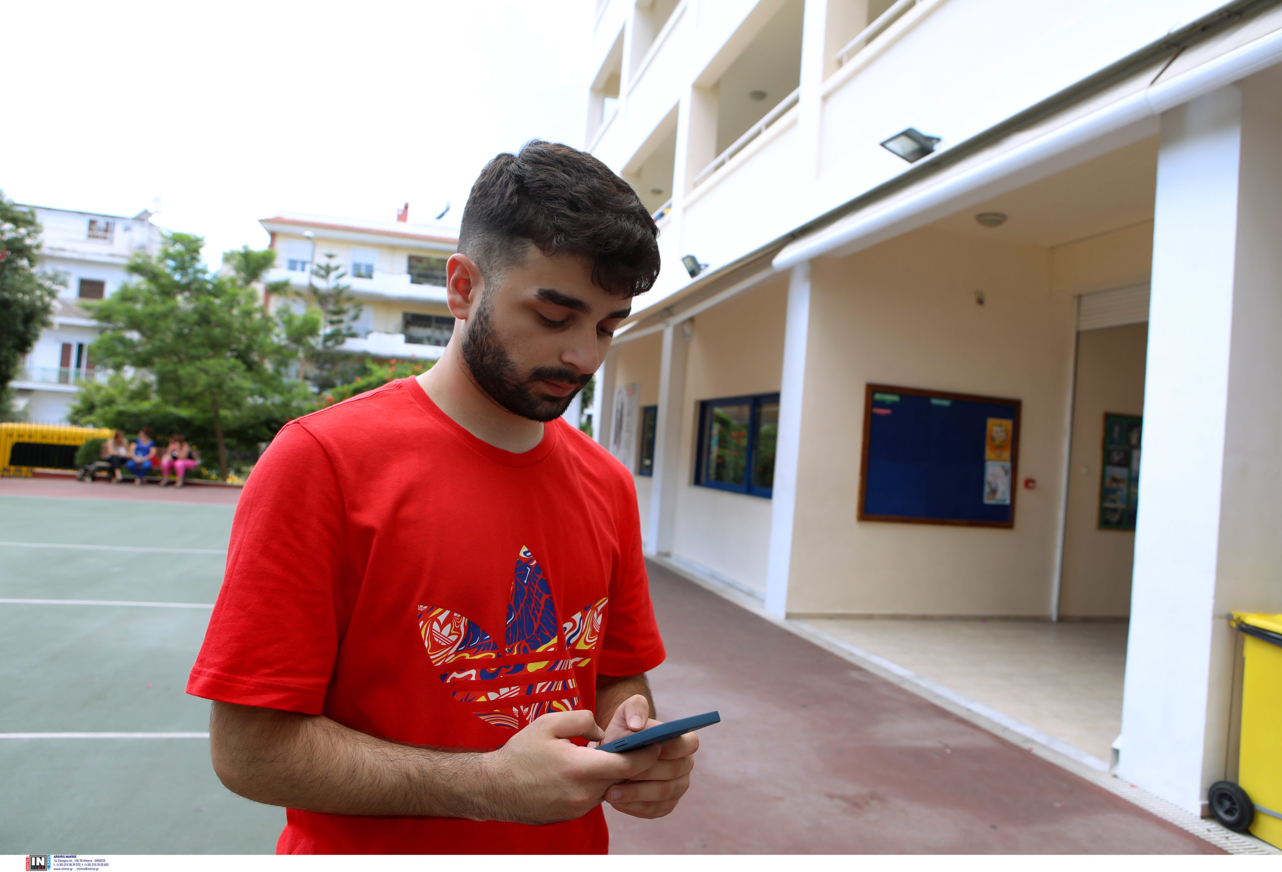 Πανελλήνιες 2022: 3 στους 4 υποψηφίους ενημερώθηκαν με SMS  – Τα στατιστικά στοιχεία για τις βαθμολογίες και τους υποψήφιους