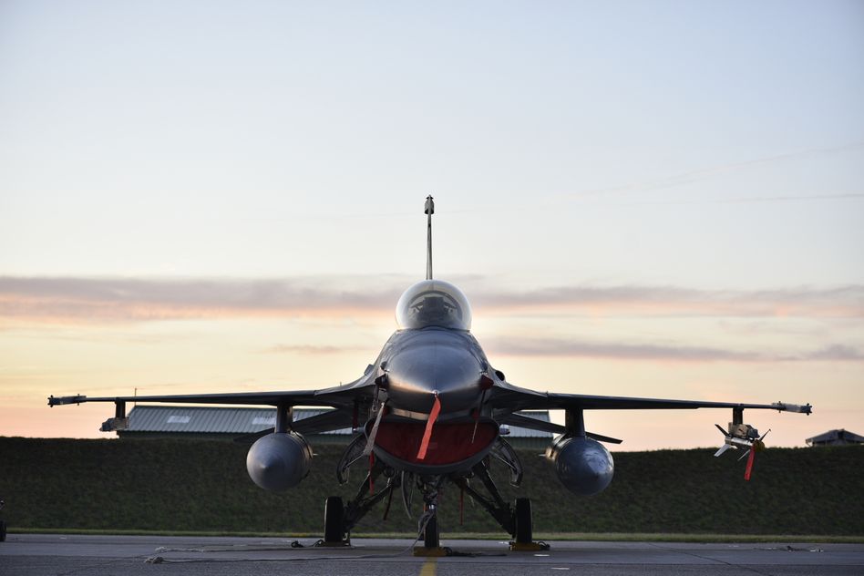 Άσκηση Elephant walk F-16