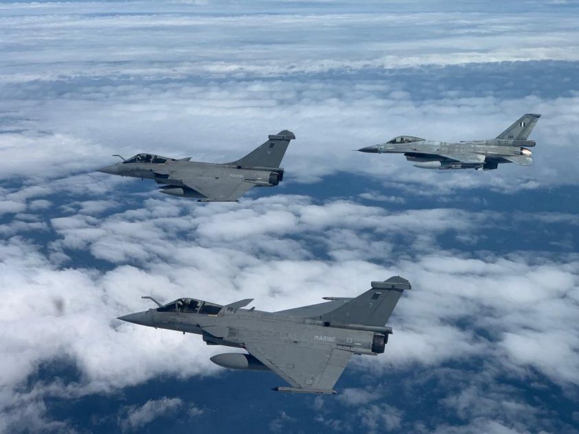 Άσκηση Elephant walk F-16