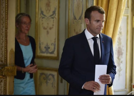 O Μακρόν και η πρωθυπουργός του