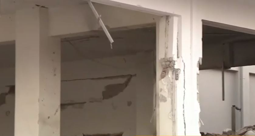 Εικόνες καταστροφής στο ξυλουργείο που έγινε η έκρηξη