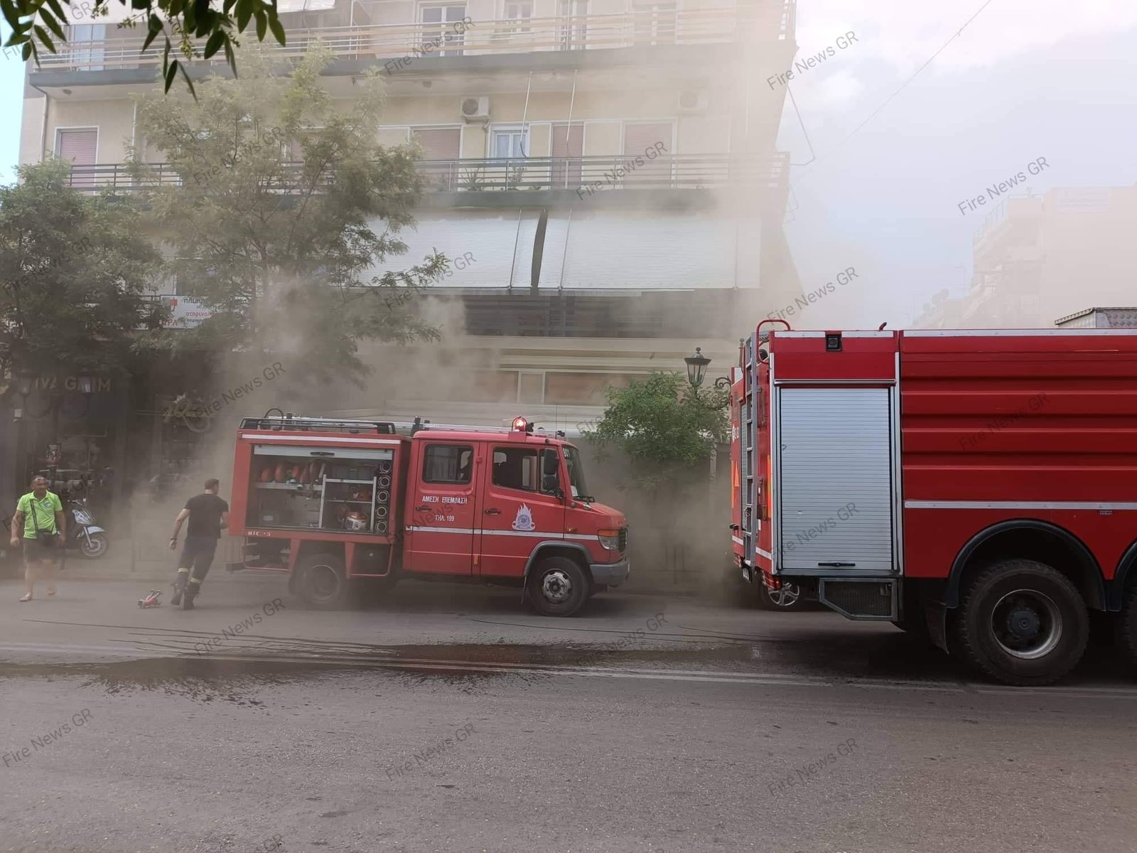 φωτιά - Πετρούπολη