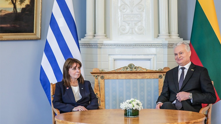 Σακελλαροπούλου-Βίλνιους: Οι χώρες μας βρίσκονται ενωμένες στο κοινό μέτωπο της ειρήνης και του διαλόγου