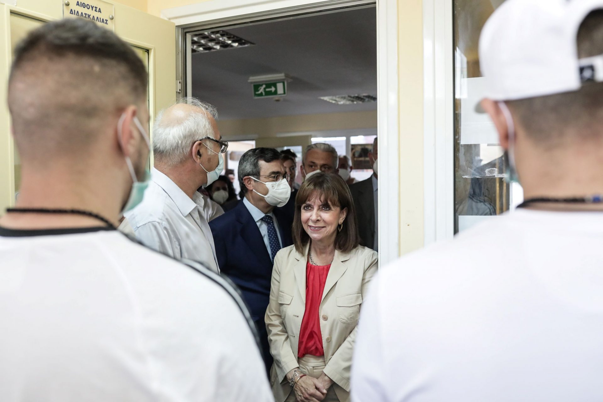 Η Κατερίνα Σακελλαροπούλου στο Κατάστημα Κράτησης Νέων Αυλώνα