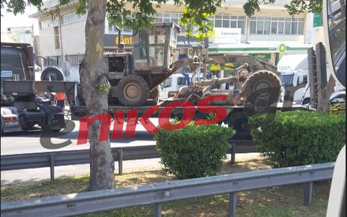 τροχαίο- στρατιωτικό όχημα