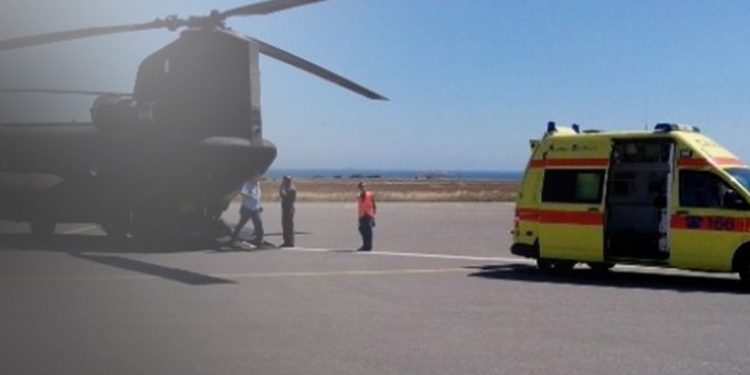 Μεγάλη κινητοποίηση για 17χρονο ποδοσφαιριστή – Επείγουσα αεροδιακομιδή από Σαντορίνη για Κρήτη