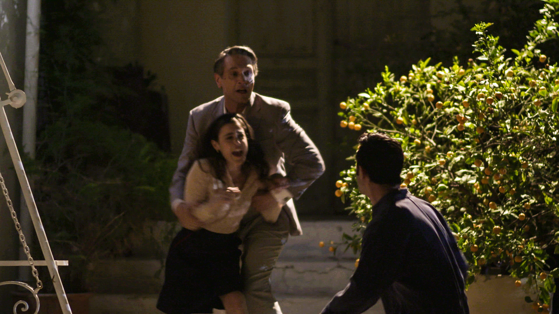 Άγριες Μέλισσες: Αποφασισμένος ο Ακύλας