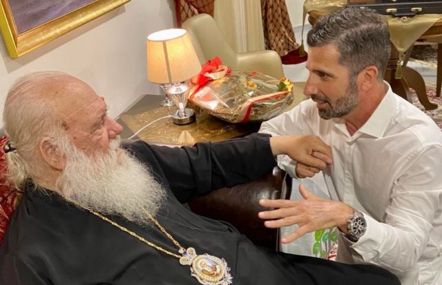 Αρχιεπίσκοπος Ιερώνυμος, Θανάσης Βισκαδουράκης