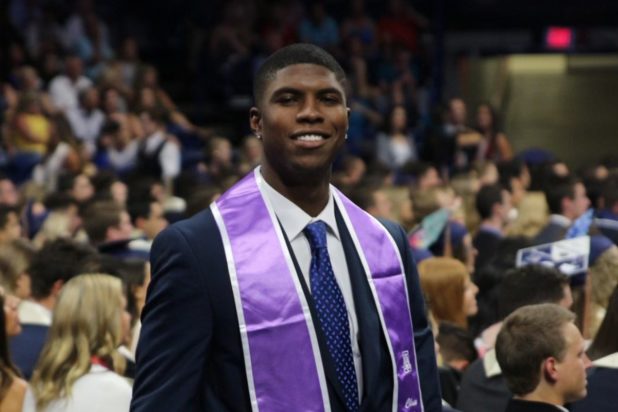 Μπακαρί Χέντερσον